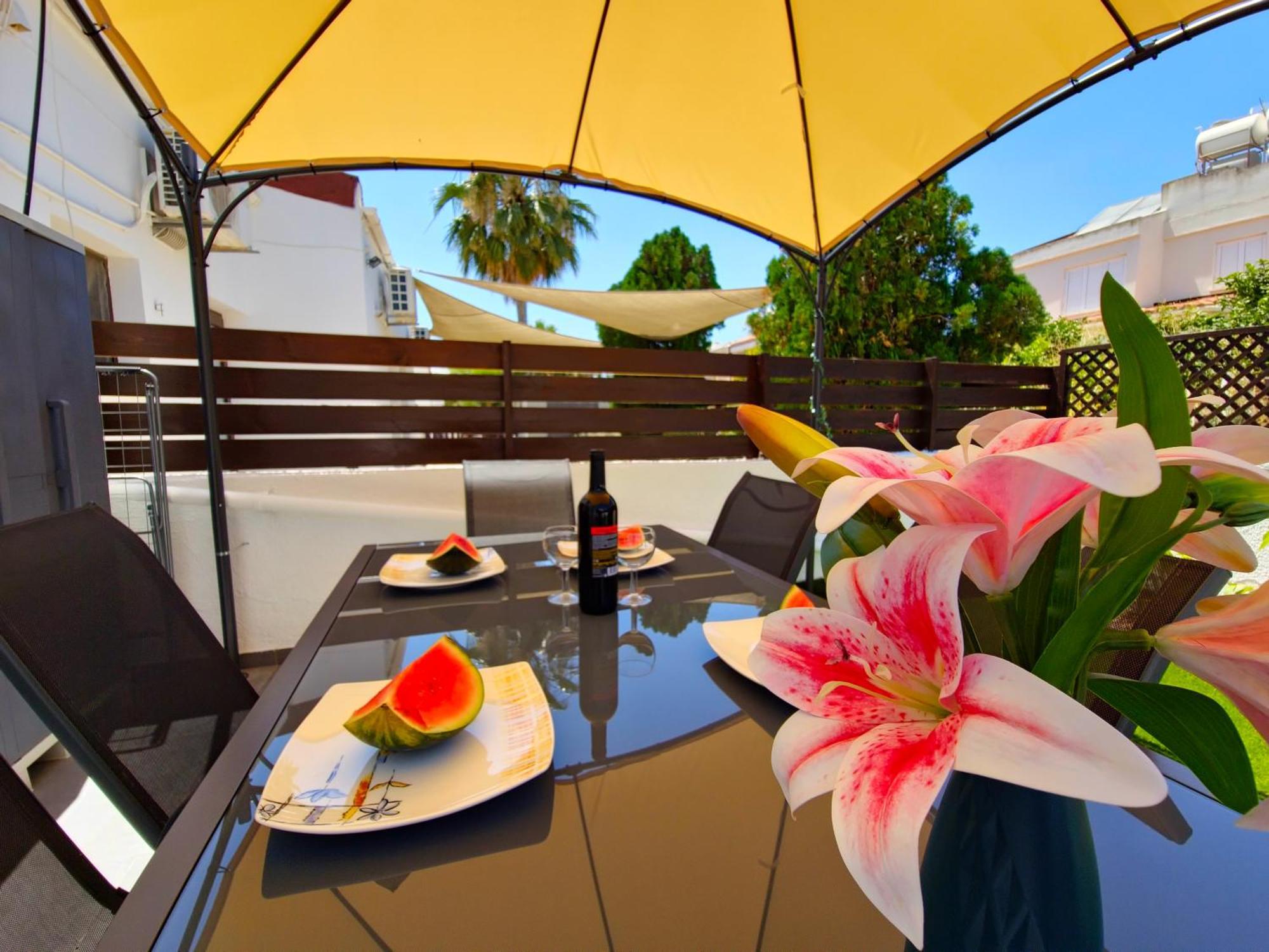 Oroklini Star 200Metres From The Sandy Beach Larnaca Esterno foto