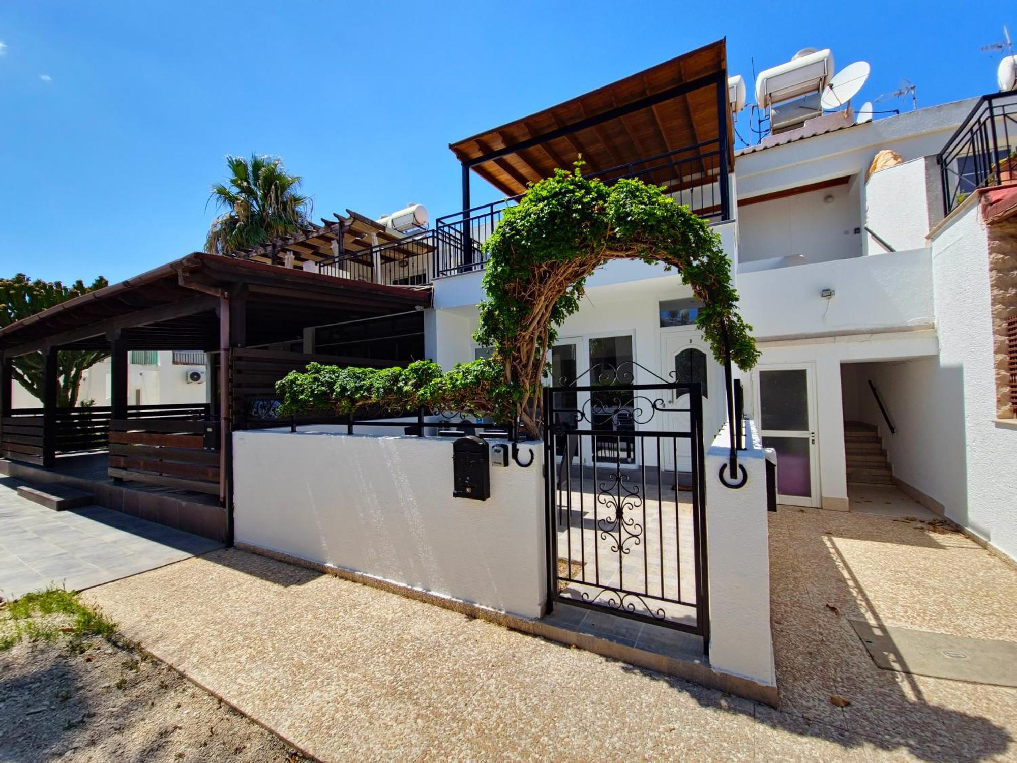 Oroklini Star 200Metres From The Sandy Beach Larnaca Esterno foto